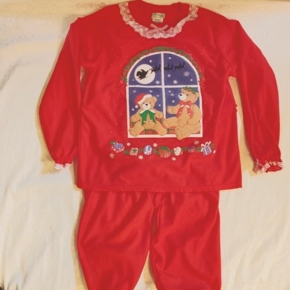 Girl's Lightweight Christmas Pajama Set - Picture 2 of 10
